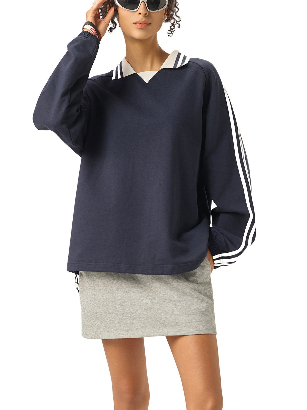 Rifted Contrast Striped Lapel Collar Sweatshirt