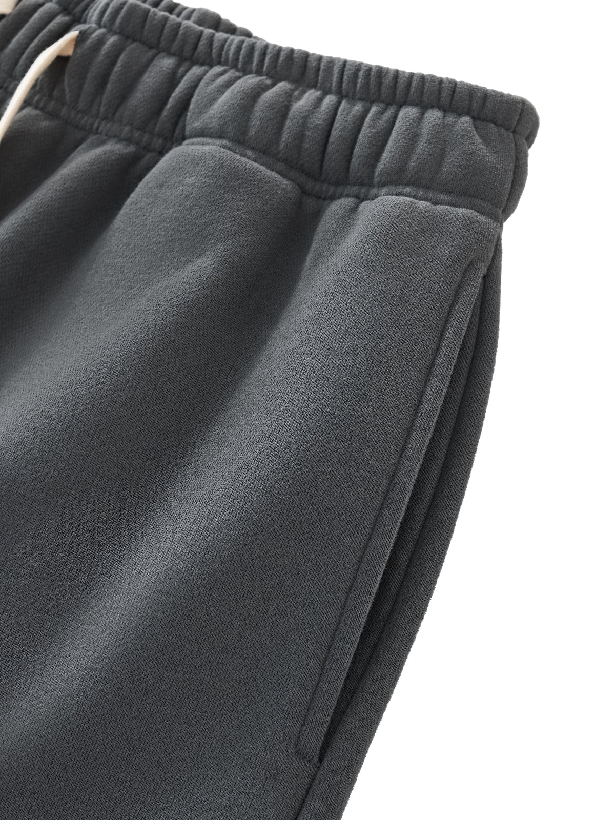 Rifted Relaxed Drawstring Three-quarter Sweatpants