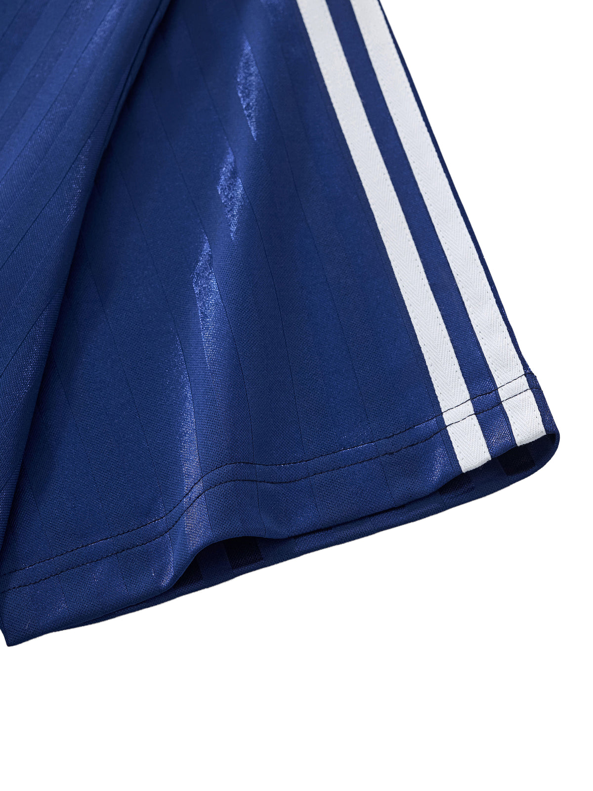 Rifted Contrast Collar Striped Soccer Jersey T-Shirt