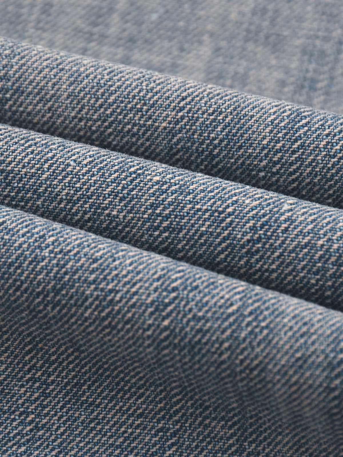 Rifted Vintage Wash Distressed Denim Jeans