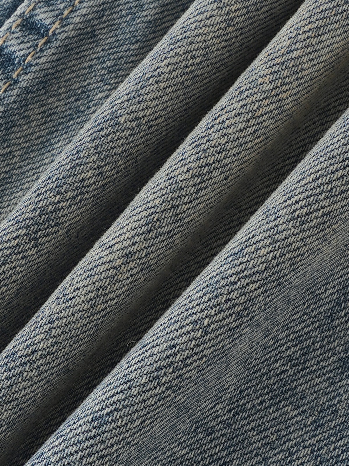 Rifted Men's Distressed Barrel Leg Jeans